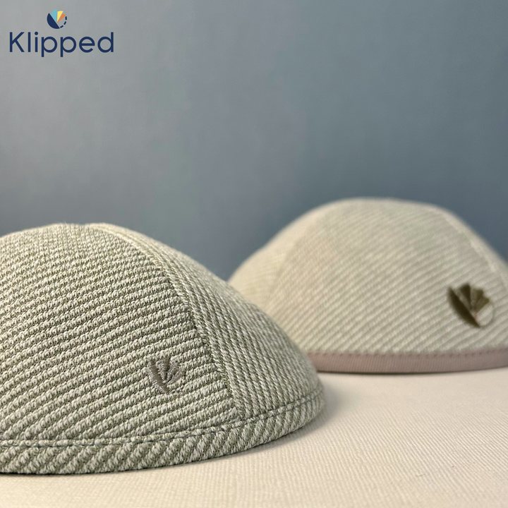Soft Grey Woven Thread - with rim